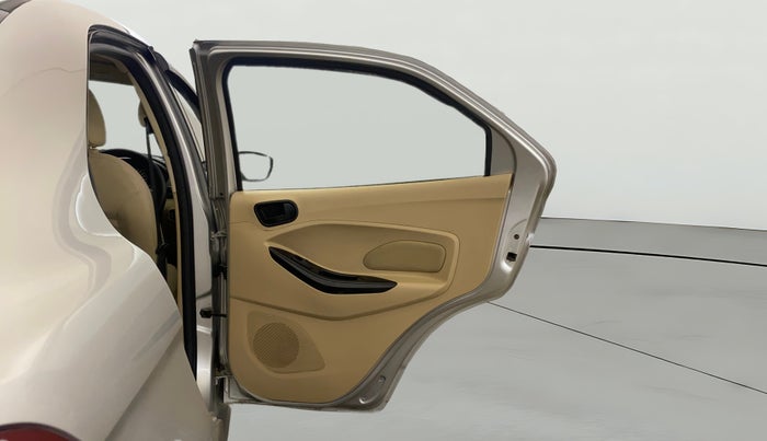 2016 Ford Figo Aspire TITANIUM 1.2 PETROL, Petrol, Manual, 88,433 km, RHS Rear Door