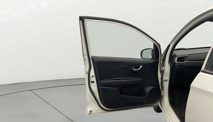 2017 Honda Brio VX AT, Petrol, Automatic, 50,114 km, LHS Front Door