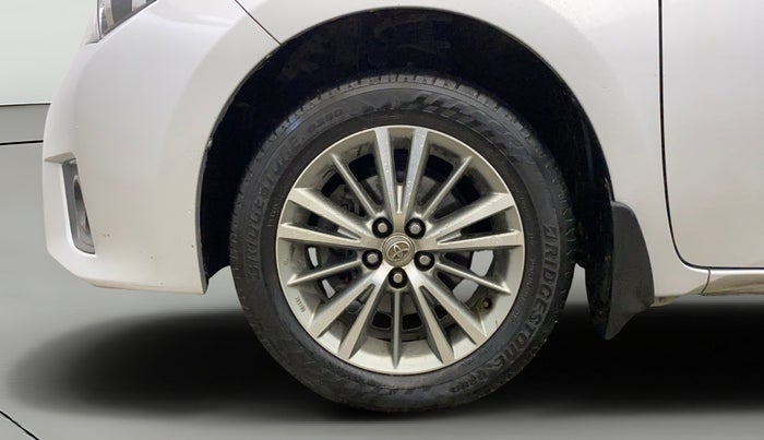2016 Toyota Corolla Altis GL PETROL, Petrol, Manual, 54,685 km, Left Front Wheel