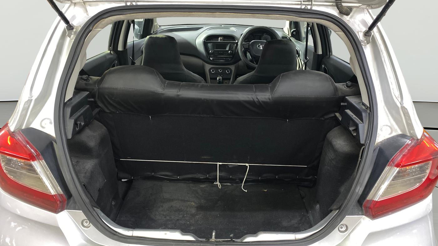2018 Tata Tiago XT DIESEL, Diesel, Manual, 1,21,378 km, Boot Open Zoomed View