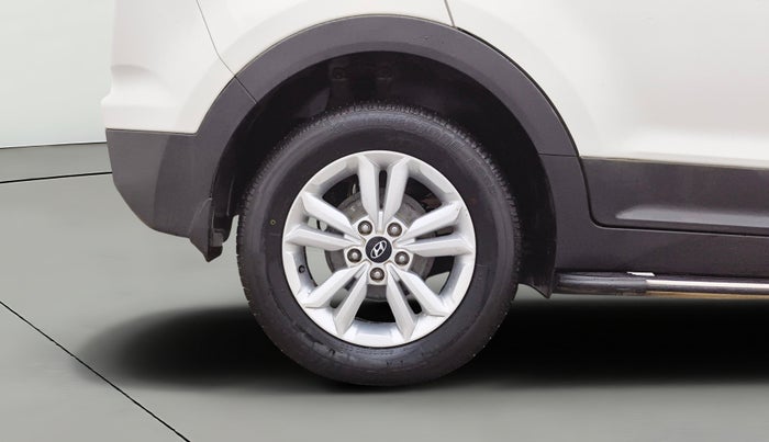 2017 Hyundai Creta SX PLUS 1.6 PETROL, Petrol, Manual, 77,726 km, Right Rear Wheel
