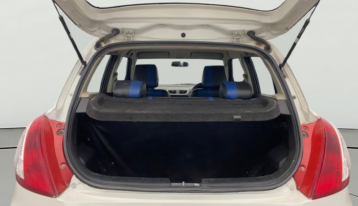 2013 Maruti Swift VXI, Petrol, Manual, 1,01,473 km, Boot Open Zoomed View