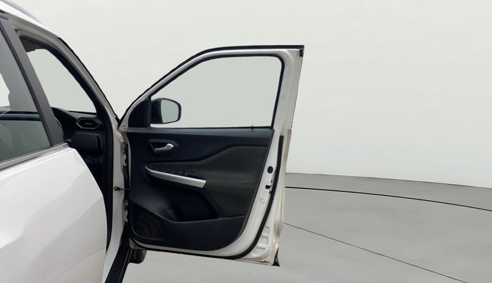 2022 Nissan MAGNITE XV PREMIUM TURBO (O) CVT, Petrol, Automatic, 45,420 km, RHS Front Door