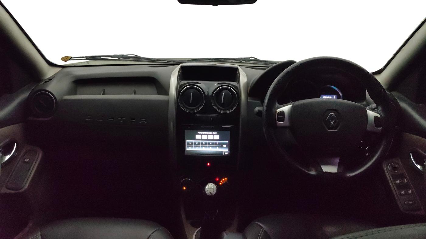 2017 Renault Duster 85 PS RXZ DIESEL, Diesel, Manual, 1,38,402 km, Dashboard