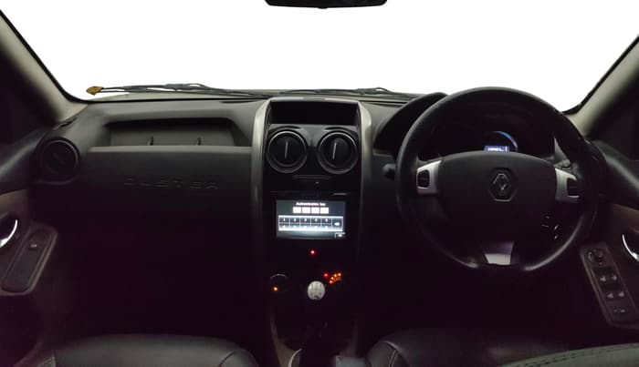 2017 Renault Duster 85 PS RXZ DIESEL, Diesel, Manual, 1,38,402 km, Dashboard