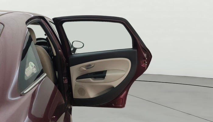 2016 Fiat Linea EMOTION 1.4 L T JET, Petrol, Manual, 22,223 km, RHS Rear Door