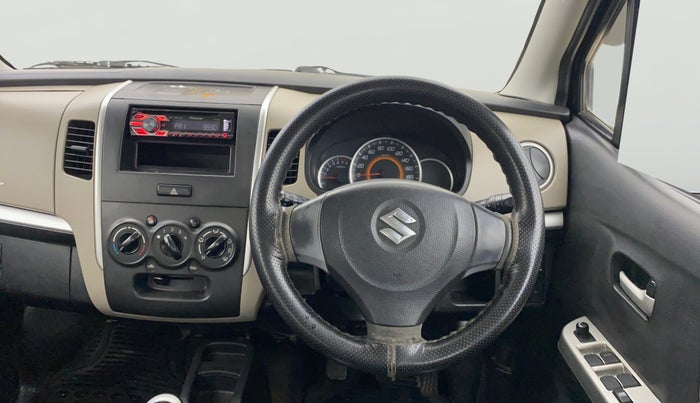 2013 Maruti Wagon R 1.0 LXI CNG, CNG, Manual, 1,28,031 km, Steering Wheel Close Up