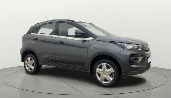 2023 Tata NEXON XMA PETROL, Petrol, Automatic, 17,181 km, Right Front Diagonal