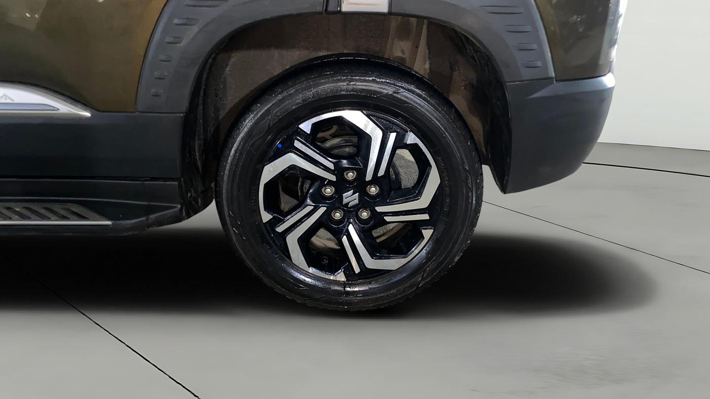 2024 Maruti BREZZA ZXI + AT SMART HYBRID DUAL TONE, Petrol, Automatic, 47,475 km, Left Rear Wheel