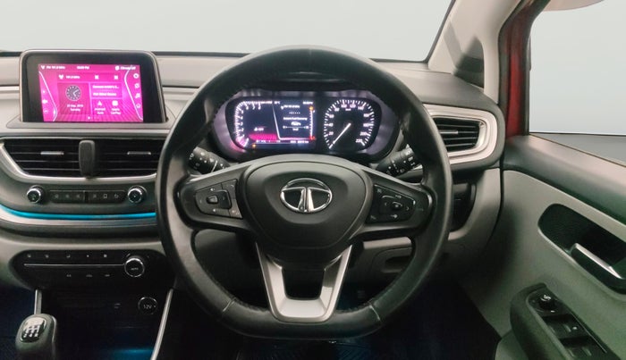 2020 Tata ALTROZ XZ PETROL, Petrol, Manual, 66,605 km, Steering Wheel Close Up