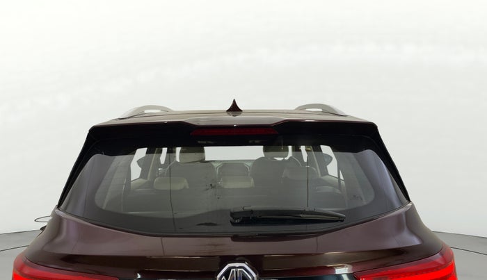 2022 MG HECTOR SHARP 1.5 PETROL CVT, Petrol, Automatic, 32,256 km, Rear Windshield