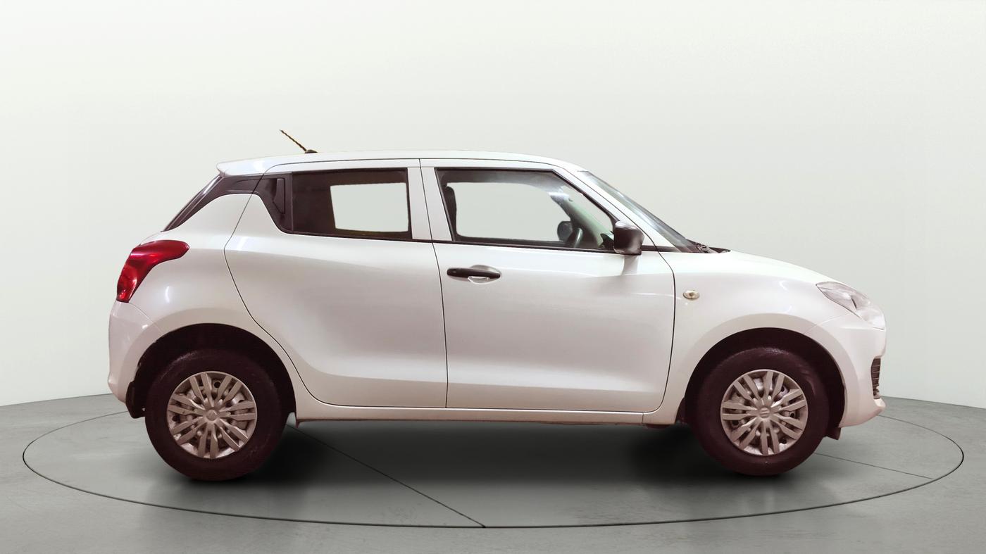 2023 Maruti Swift LXI, Petrol, Manual, 42,803 km, Right Side View