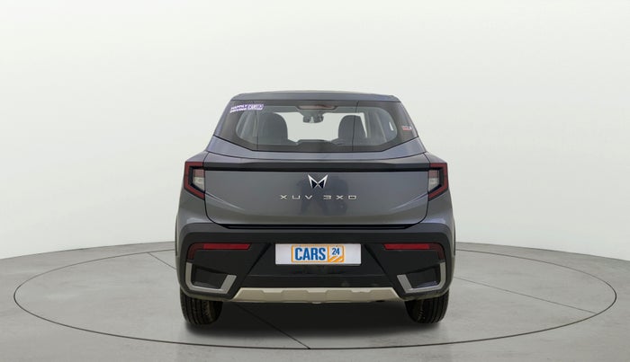 2024 Mahindra XUV 3XO MX1 1.2 L TCMPFi, Petrol, Manual, 6,906 km, Back/Rear
