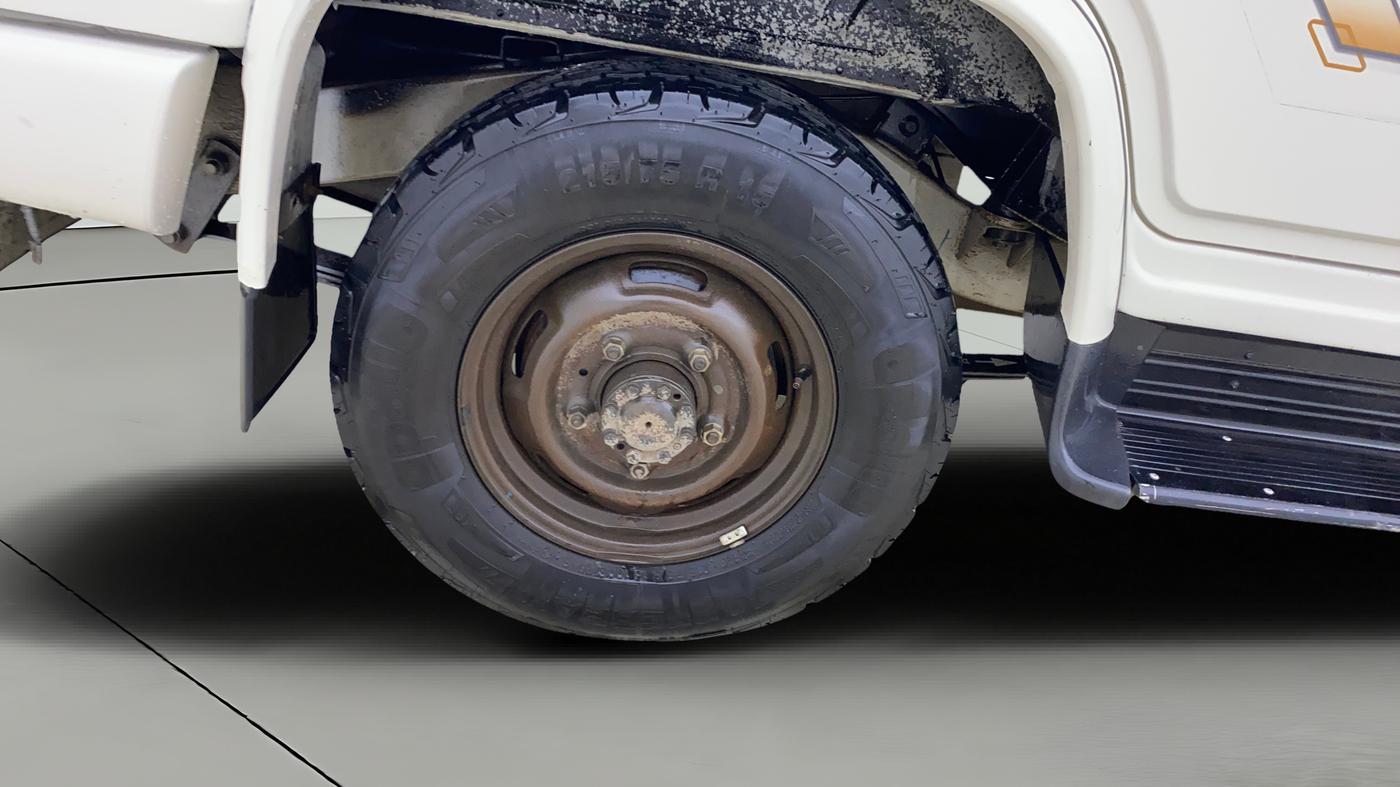 2018 Mahindra Bolero POWER PLUS ZLX, Diesel, Manual, 60,760 km, Right Rear Wheel