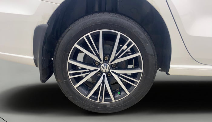 2019 Volkswagen Vento HIGHLINE 1.5 AT, Diesel, Automatic, 45,193 km, Right Rear Wheel