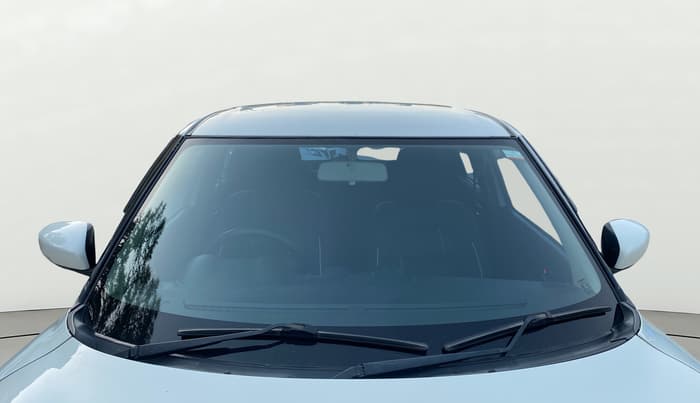 2020 Maruti Swift VXI, Petrol, Manual, 83,217 km, Front Windshield