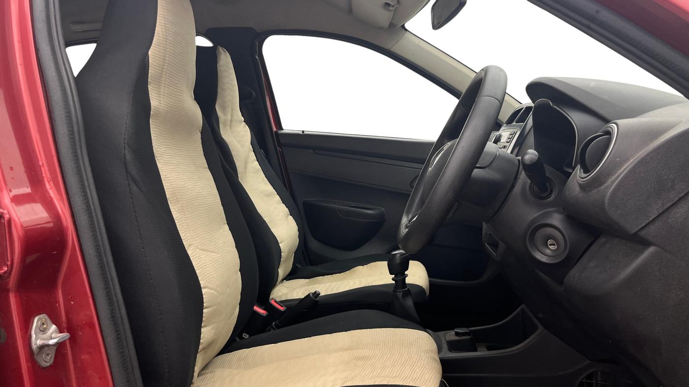 2017 Renault Kwid RXL, Petrol, Manual, 45,156 km, Right Side Front Door Cabin