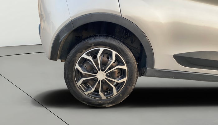 2018 Tata NEXON XM PETROL, Petrol, Manual, 96,091 km, Right Rear Wheel