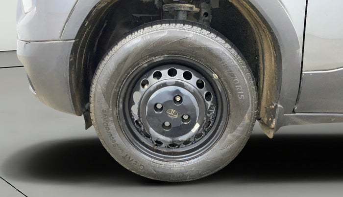 2023 Tata PUNCH PURE MT, Petrol, Manual, 26,801 km, Left Front Wheel