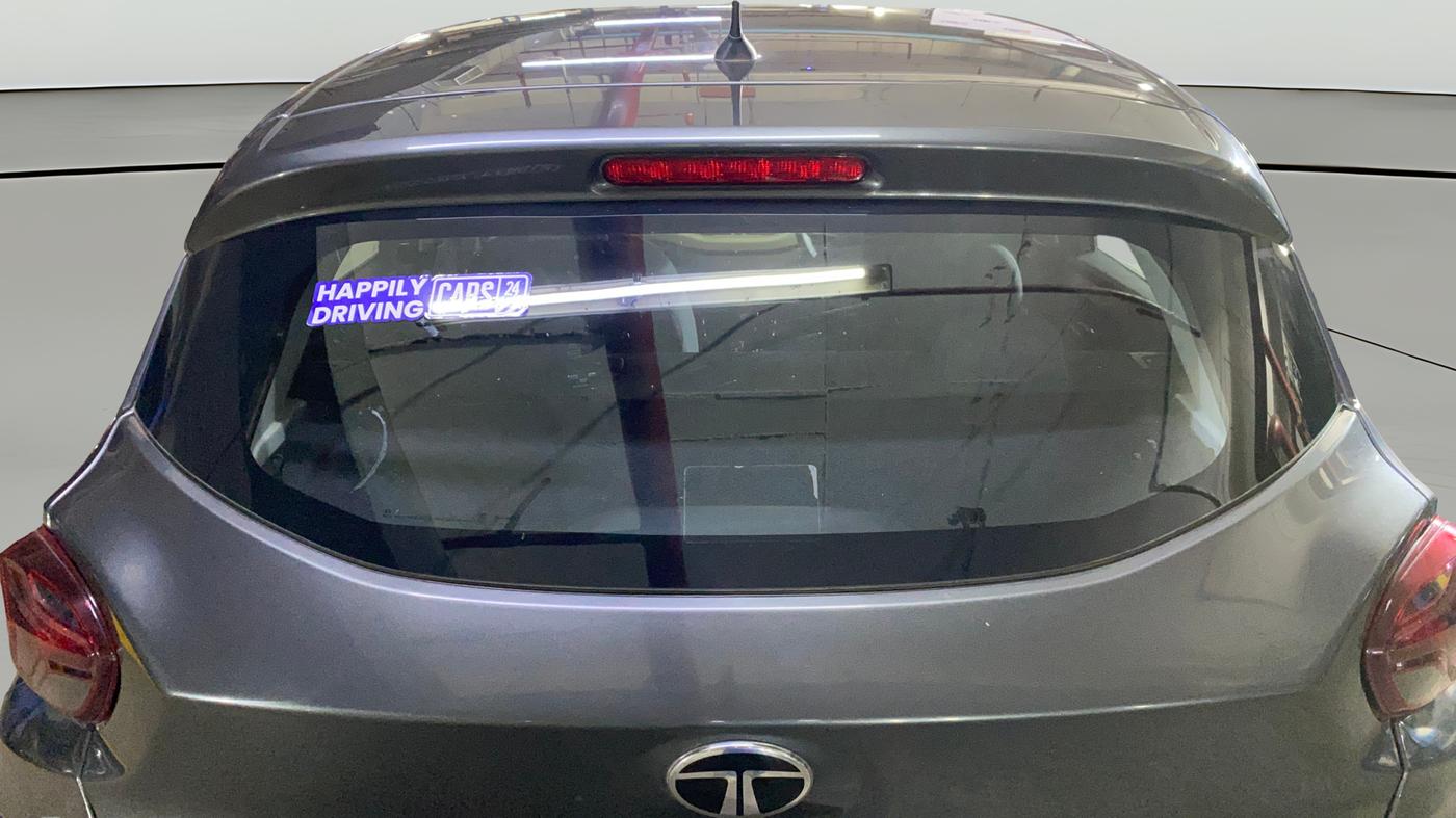 2025 Tata PUNCH Adventure Plus AMT, Petrol, Automatic, 4,428 km, Rear Windshield