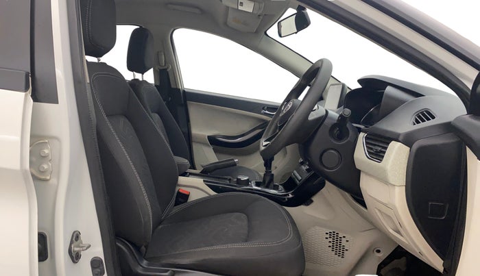 2022 Tata NEXON XZ PLUS PETROL, Petrol, Manual, 32,789 km, Right Side Front Door Cabin