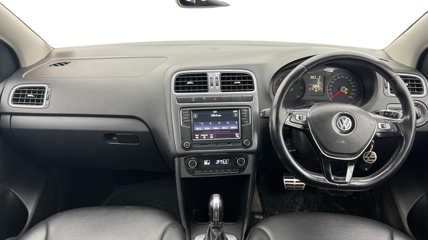 2018 Volkswagen Ameo HIGHLINE PLUS 1.5L AT 16 ALLOY, Diesel, Automatic, 69,838 km, Dashboard