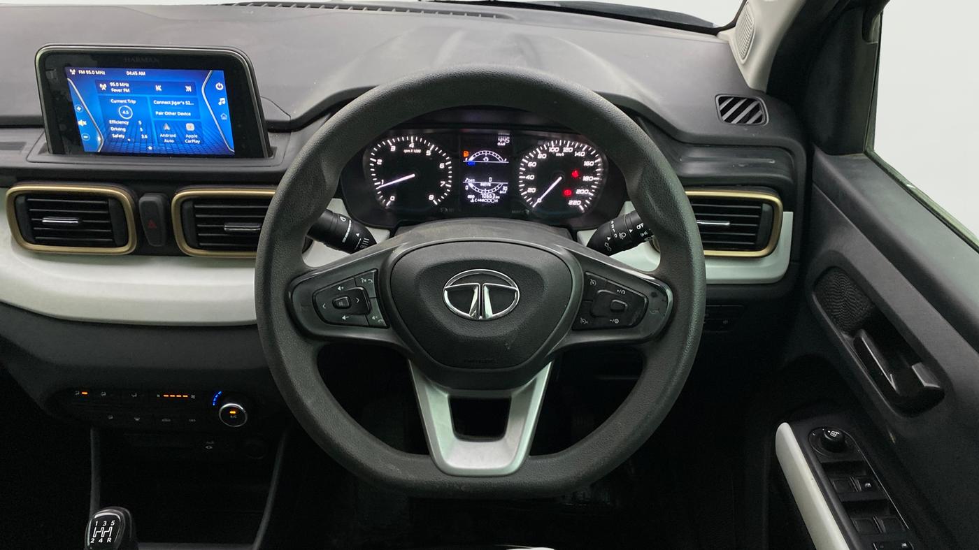 2023 Tata PUNCH ACCOMPLISHED MT, Petrol, Manual, 70,661 km, Steering Wheel Close Up