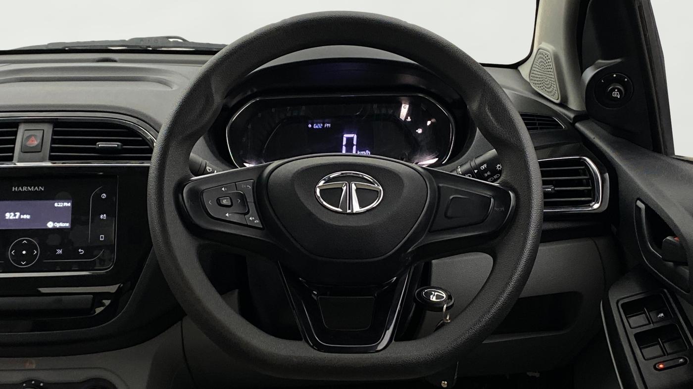 2021 Tata Tiago XT PETROL, Petrol, Manual, 36,783 km, Steering Wheel Close Up