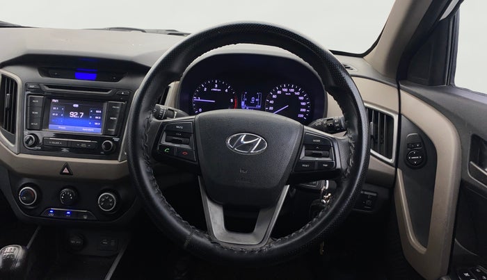 2016 Hyundai Creta S 1.4 DIESEL, Diesel, Manual, 1,07,929 km, Steering Wheel Close Up