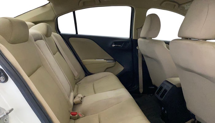 2016 Honda City 1.5L I-VTEC V MT, Petrol, Manual, 67,117 km, Right Side Rear Door Cabin