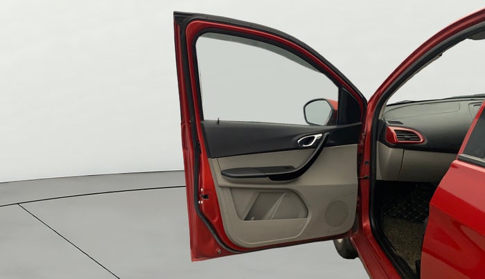 2017 Tata Tiago XZA PETROL, Petrol, Automatic, 62,355 km, LHS Front Door