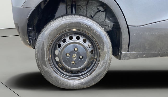 2023 Tata PUNCH PURE MT, Petrol, Manual, 38,425 km, Right Rear Wheel