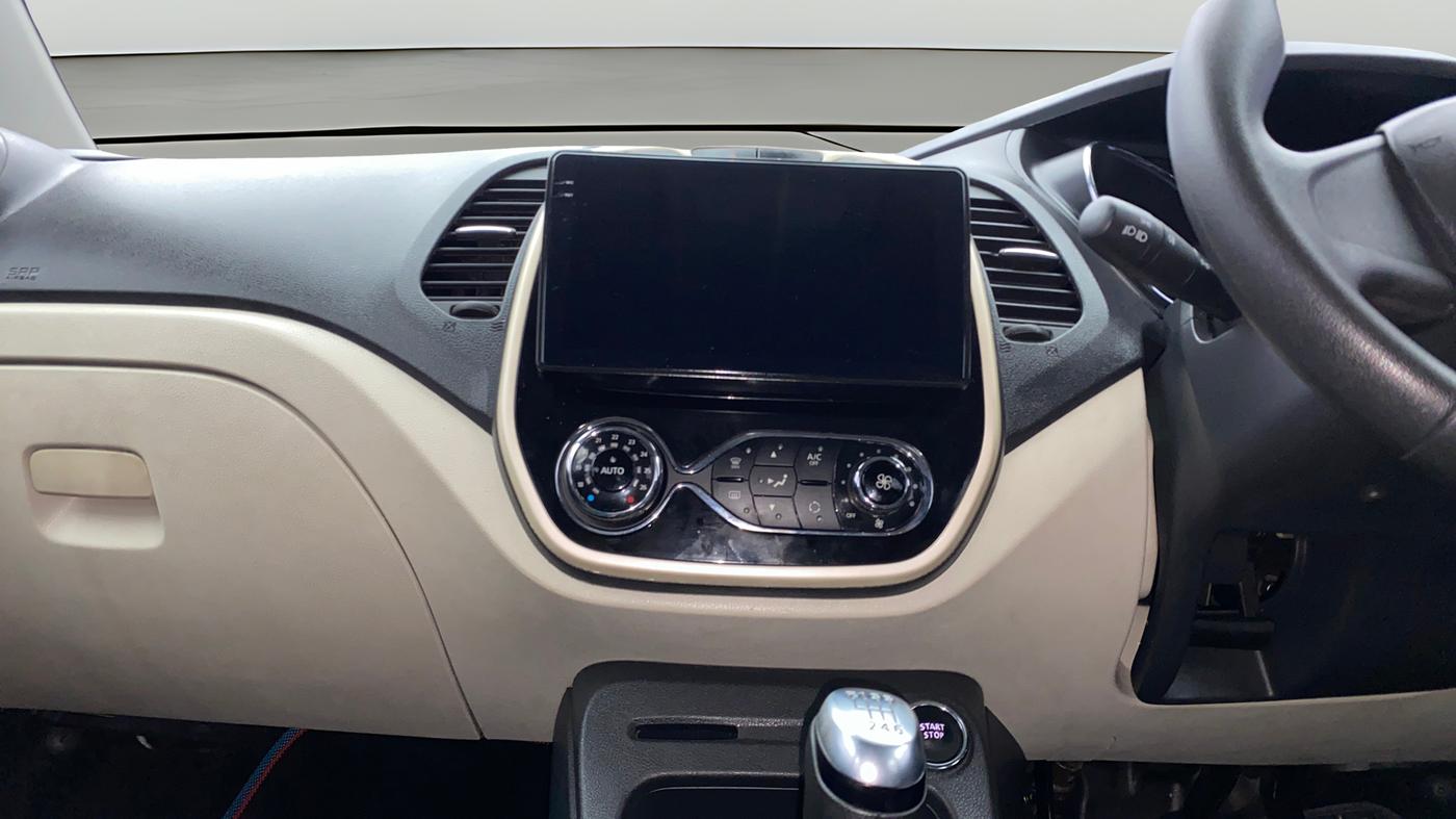 2019 Renault Captur RXE DIESEL, Diesel, Manual, 1,34,891 km, Air Conditioner