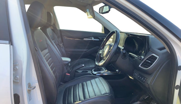 2019 KIA SELTOS GTX 1.4 PETROL, Petrol, Manual, 35,884 km, Right Side Front Door Cabin