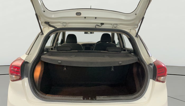 2018 Hyundai Elite i20 ASTA 1.2 (O), Petrol, Manual, 47,030 km, Boot Open Zoomed View