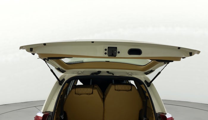 2017 Toyota Innova Crysta 2.4 VX 7 STR, Diesel, Manual, 77,856 km, Boot Door Open