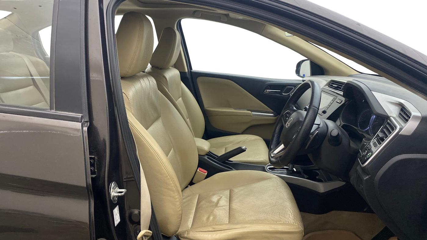 2018 Honda City 1.5L I-VTEC ZX CVT, Petrol, Automatic, 96,485 km, Right Side Front Door Cabin
