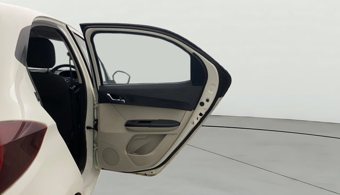 2022 Tata Tiago XZ PLUS CNG, CNG, Manual, 35,137 km, RHS Rear Door