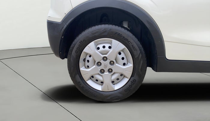 2021 Mahindra XUV300 W4 1.2 PETROL, Petrol, Manual, 26,985 km, Right Rear Wheel