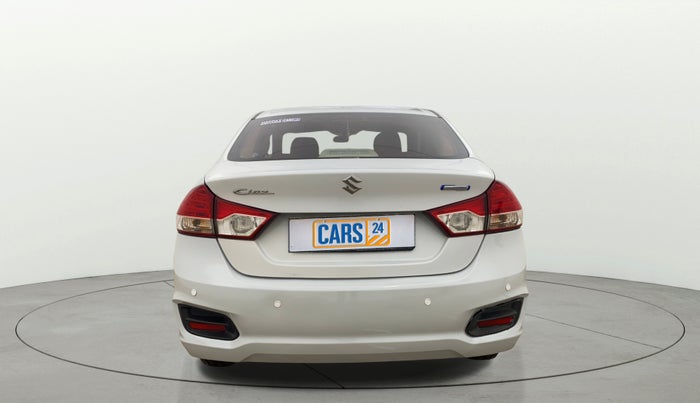 2017 Maruti Ciaz DELTA DIESEL 1.3, Diesel, Manual, 65,617 km, Back/Rear