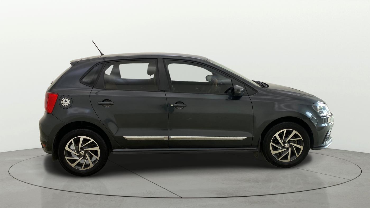 2020 Volkswagen Polo COMFORTLINE 1.0L MPI, Petrol, Manual, 1,25,895 km, Right Side View
