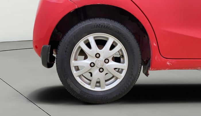 2015 Honda Brio VX AT, Petrol, Automatic, 72,371 km, Right Rear Wheel