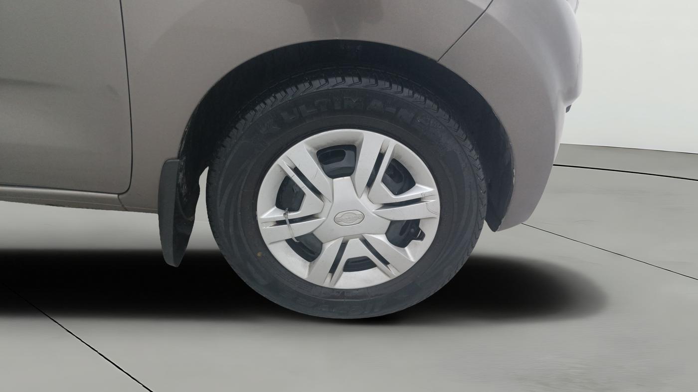 2017 Datsun Redi Go S 1.0, Petrol, Manual, 17,265 km, Right Front Wheel