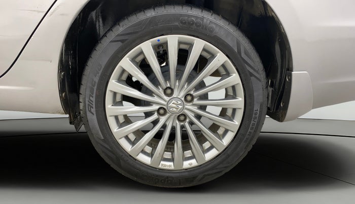2015 Maruti Ciaz ZXI+, Petrol, Manual, 77,248 km, Left Rear Wheel