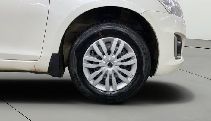 2014 Maruti Swift VXI, Petrol, Manual, 82,636 km, Right Front Wheel