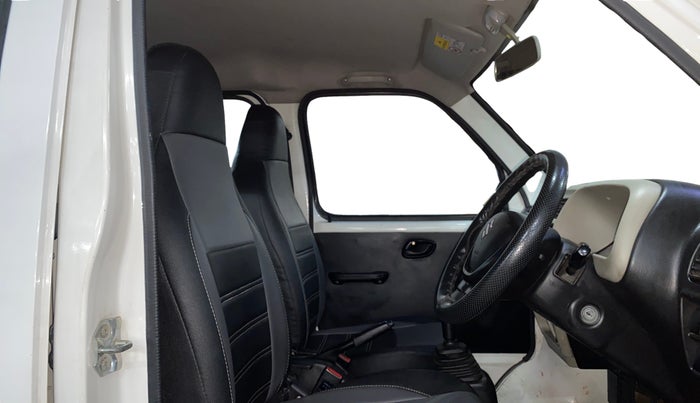 2022 Maruti Eeco 5 STR AC CNG (O), CNG, Manual, 70,838 km, Right Side Front Door Cabin