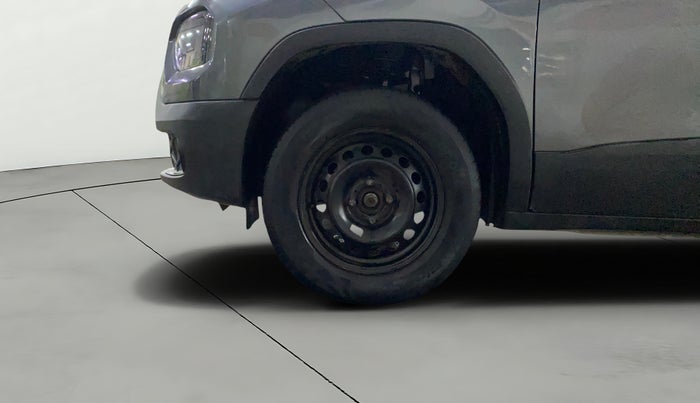 2022 Tata PUNCH ADVENTURE MT, Petrol, Manual, 27,449 km, Left Front Wheel