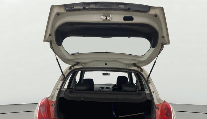 2016 Maruti Swift Dzire VXI, Petrol, Manual, 76,228 km, Boot Door Open