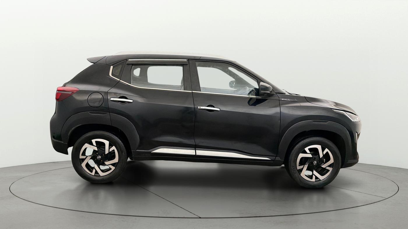 2022 Nissan MAGNITE XV PREMIUM, Petrol, Manual, 71,827 km, Right Side View