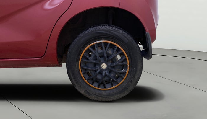 2019 Datsun Redi Go T (O), Petrol, Manual, 28,678 km, Left Rear Wheel